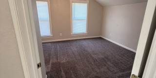 403 E. 6th 1/2 St. Gallery 11