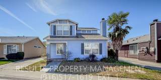 Cottages! Spacious 4 Bedroom Home Gallery 1