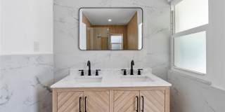 400 SW 9th Avenue Gallery 21