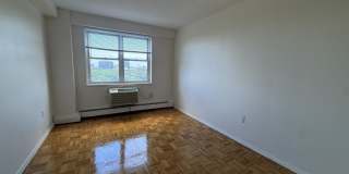 284 Saint Paul Gallery 6