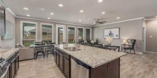 2525 Portland Avenue Gallery 11