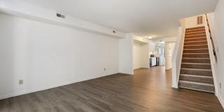 Updated 2BR/2.5BA in Fantastic Chapel Hill Location! Convenient to I-40! Gallery 4