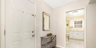 5819 Hunting Ridge Ln Apt D Gallery 9