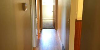 Charming Updated 3 Bedroom Home with A/C, Garage & Fenced Backyard in South Salem Gallery 16