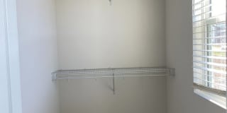Room in 4 Bedroom Home at Tears Ln Gallery 32