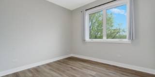 3956 South Indiana Avenue - 3956-1R Gallery 2