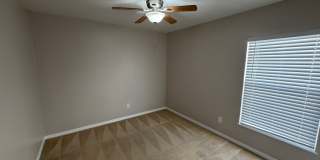 202 Oleander St Gallery 7