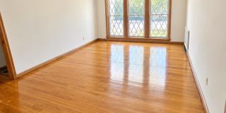 8241 Delmar Boulevard Gallery 2