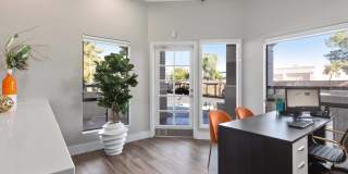 Paseo 51 Gallery 21