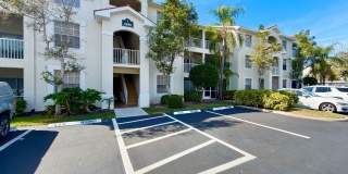 ** ST. CROIX ** 1 BED / 1 BATH - CONDO - GATED COMMUNITY - NORTH NAPLES - ANNUAL RENTAL Gallery 1