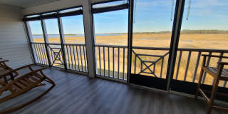 Welcome to our stunning 3-bedroom, 2-bathroom condo located in the beautiful city of Wilmington, NC. Gallery 1