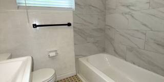 1016 Alba Drive 2/1, Half Duplex Gallery 15