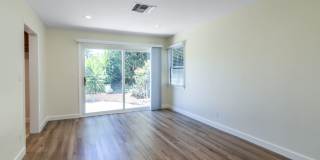 Charming 3 Bedroom 2 Bath home South of the Blvd Gallery 9