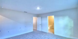 906 SOFIA LANE Gallery 30