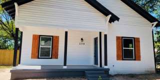 2210 Langford Street Gallery 1