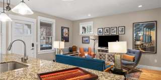 706 Ivy St Unit 1 Gallery 11