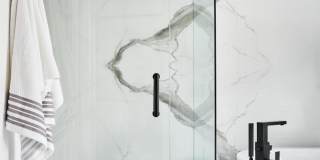 116 Arlington Place Gallery 16