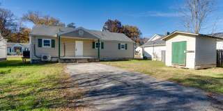 FULLY RENOVATED duplex in East Ridge! Gallery 15
