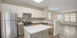 Bellecour Way Apartment Homes Gallery 58