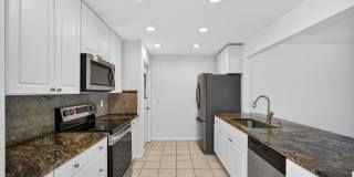 1242 N Harbor Drive Gallery 19