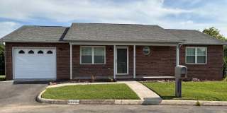 Beautiful 2-Bedroom, 2-Bath Condo in Governors Court Gallery 1