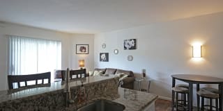 Pinegate Apartments Gallery 2