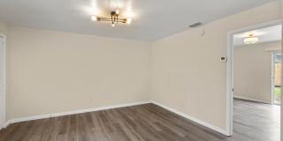 3329 Mayflower Street Gallery 8