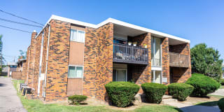 Carriage House Apartments Gallery 29