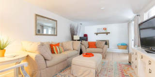 4206 W WISCONSIN AVENUE Gallery 19