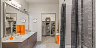 Avenue900 Gallery 8