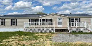 137 H Street Gallery 1