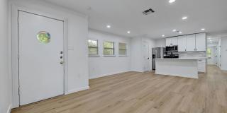 Top of the line 6 bed in West Campus!!! 1913!!! Gallery 7