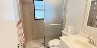 502 Grant Avenue Gallery 10