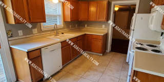 Remodeled 2 Bedroom Raytown Home w/Potential 3rd Bedroom-Coming SOON!! Gallery 1