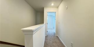 709 Alburgh Alley Gallery 18