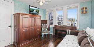 921 VALENCIA Court Gallery 61