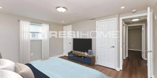 7230 Lincoln Park Lane Gallery 8