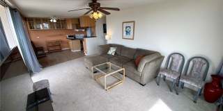 2825 S King Street Gallery 8