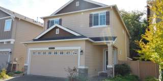 4Bd/2.5Ba Bothell Home Gallery 1