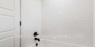 10 Finger Circle Gallery 13