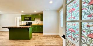 Beautiful Updated Studio Layout Guest Home Unit located on Private Country Property in Fallbrook! Gallery 4