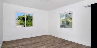 631 N Benton Way 1/2 Gallery 10