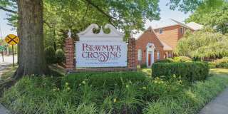 1812 W ABINGDON Drive Gallery 2