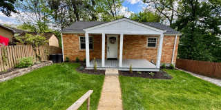 Charming 2-Bed 1-Bath Home in Avalon! Gallery 1