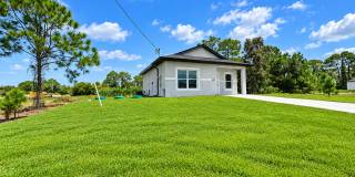 2 Bed-1 Bath Bright & Modern Home in Desirable Lehigh Acres! Gallery 1