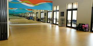 9701 Blue Isle Bay Gallery 63