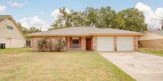 AUGUST PRE-LEASE! 3 bed, 2 bath home in Eastgate! Gallery 1