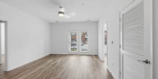 White Oak Luxury Apartments Gallery 7