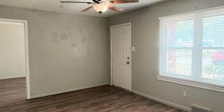 Adorable, Unique, and Roomy 3/2 Close to Tech! Move in Special Half off First Month! Gallery 9