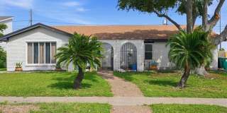 6826 Sahara Drive Gallery 1